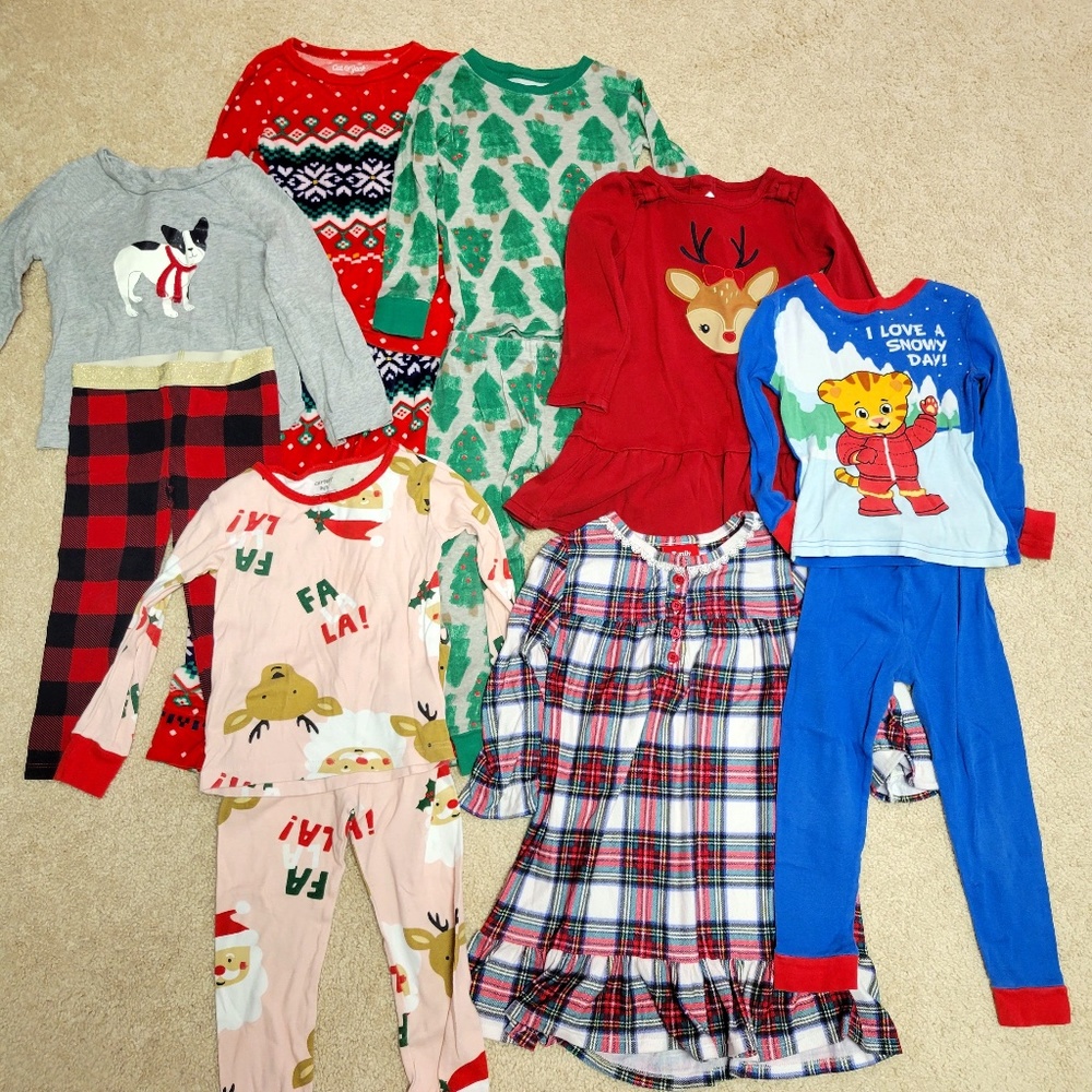 13 piece Christmas Haul - Size 3T